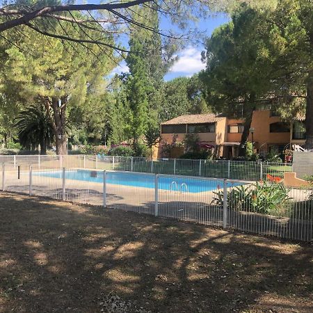 Appartement 239 Les Salicornes Arles Dış mekan fotoğraf